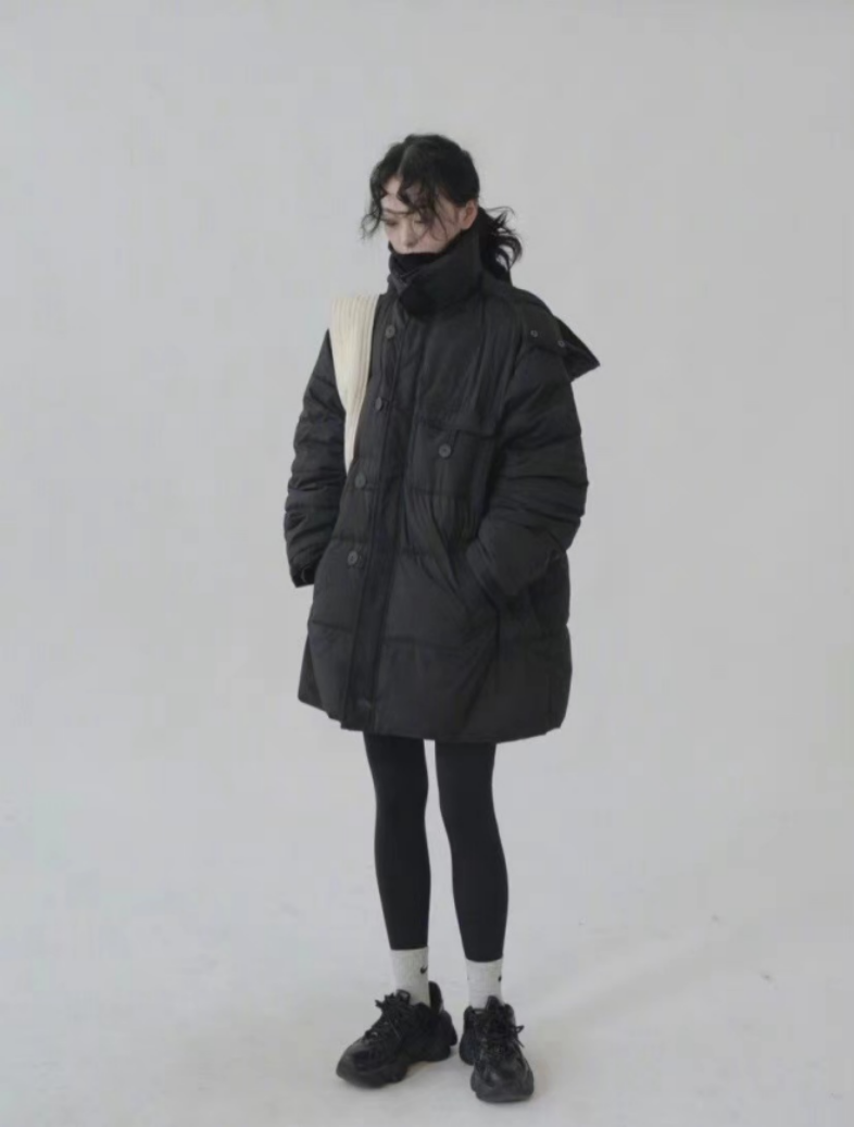 冬季试试保暖又显气质的“韩系穿搭”，配色简约但看着高级，超美