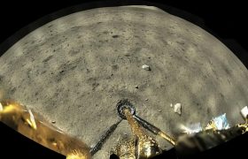 美国早已“人肉”带回382公斤月岩，为何还要嫦娥五号的月壤？