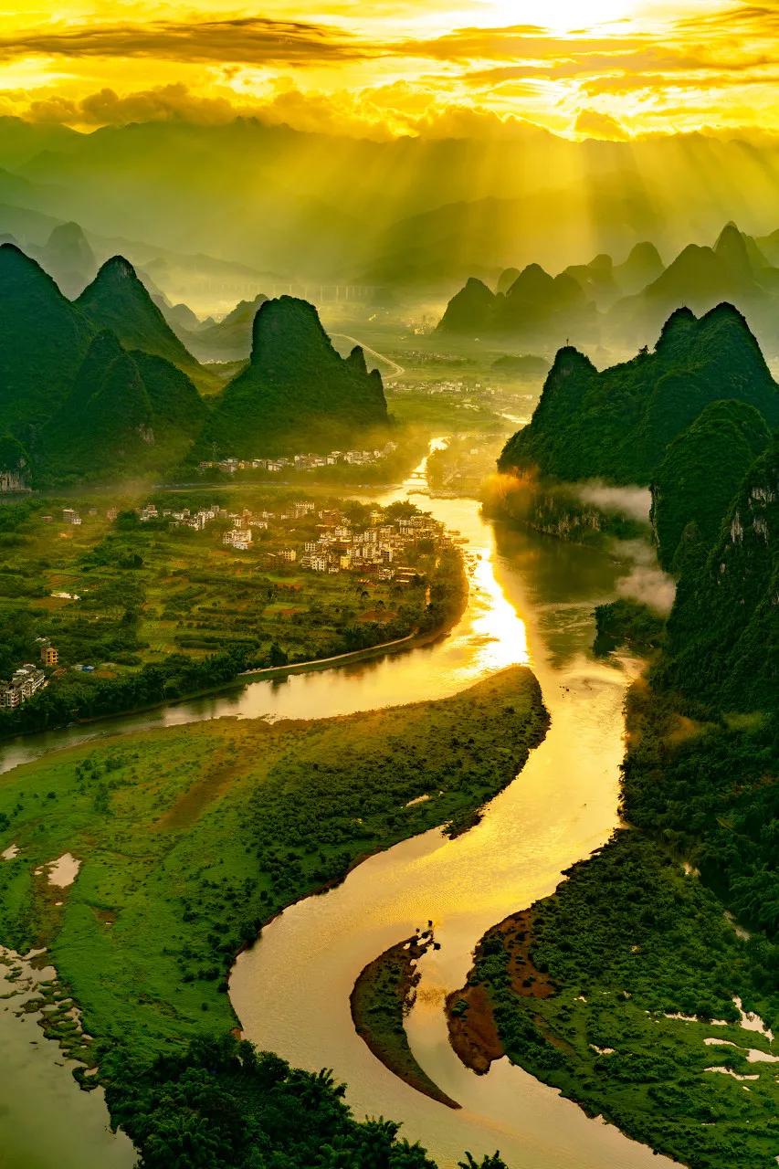 走“最美”徒步线路，一步一步丈量美丽的中国