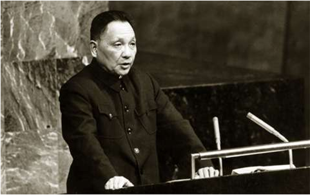 1975年邓小平复出后到南京：我不听工作汇报，要听王近山病情