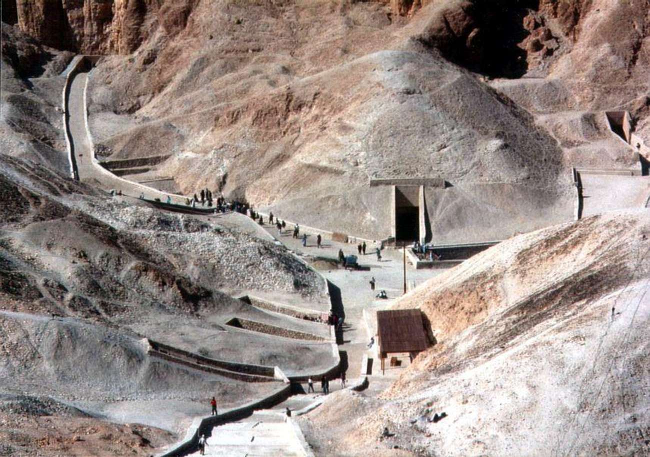揭秘成吉思汗陵墓的秘密，以及如何将陵墓隐藏了几个世纪？