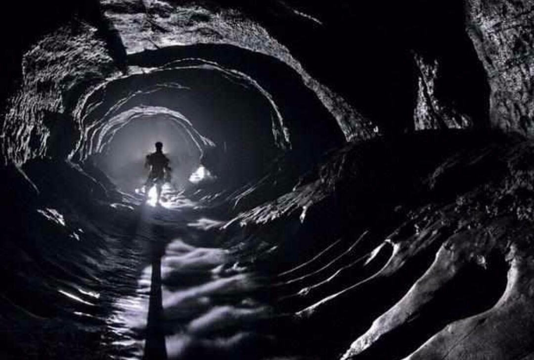 巴西13000年前的隧道，科学家研究后确认：建造者不是人类