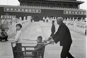 老照片：1965年中国人的生活，欢快、悠闲