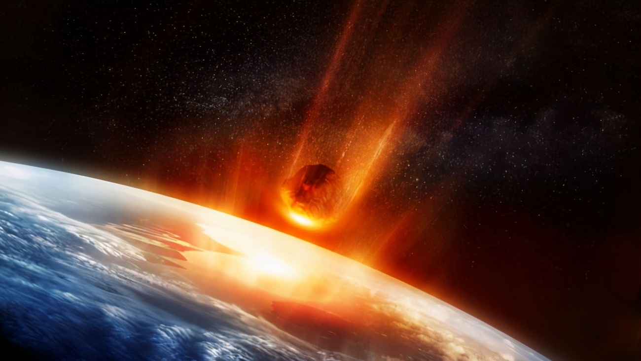 8:15分，撞击危险指数最高小行星飞越地球，地球和它都安全了