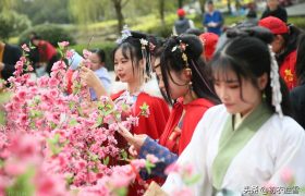 花朝节美诗五首：故国春早，红雨深芳草