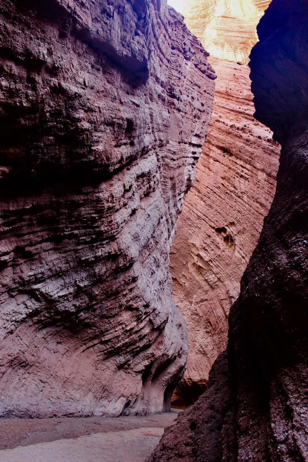 悬崖峭壁大峡谷，不用出国，中国美丽的12个大峡谷