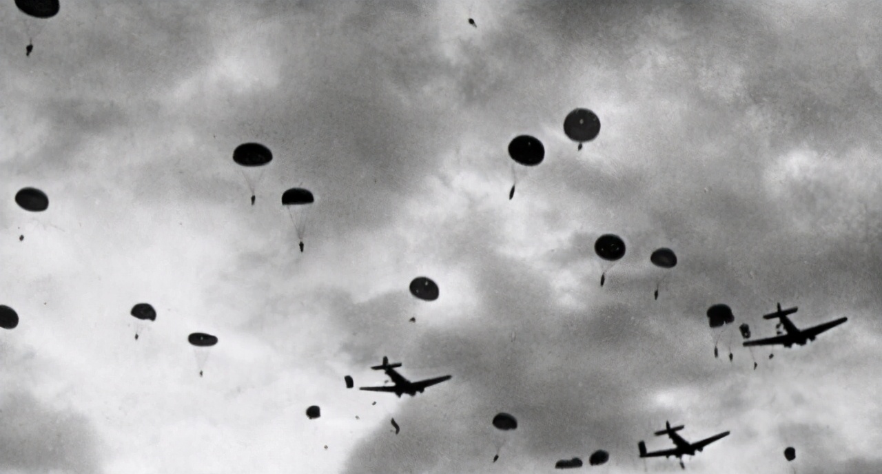 二战“鹰”行动：德国伞兵的绝唱，400人决战美军一个空降师