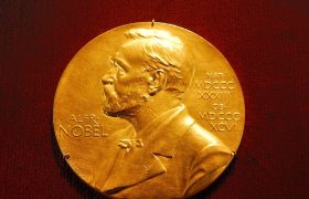 2020年度诺贝尔文学奖得主：露易丝·格丽克——十首诗歌欣赏