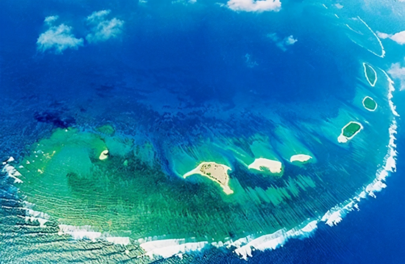 适合春夏季节旅行的5个小众海岛，五一假期出行，帮你避开人潮