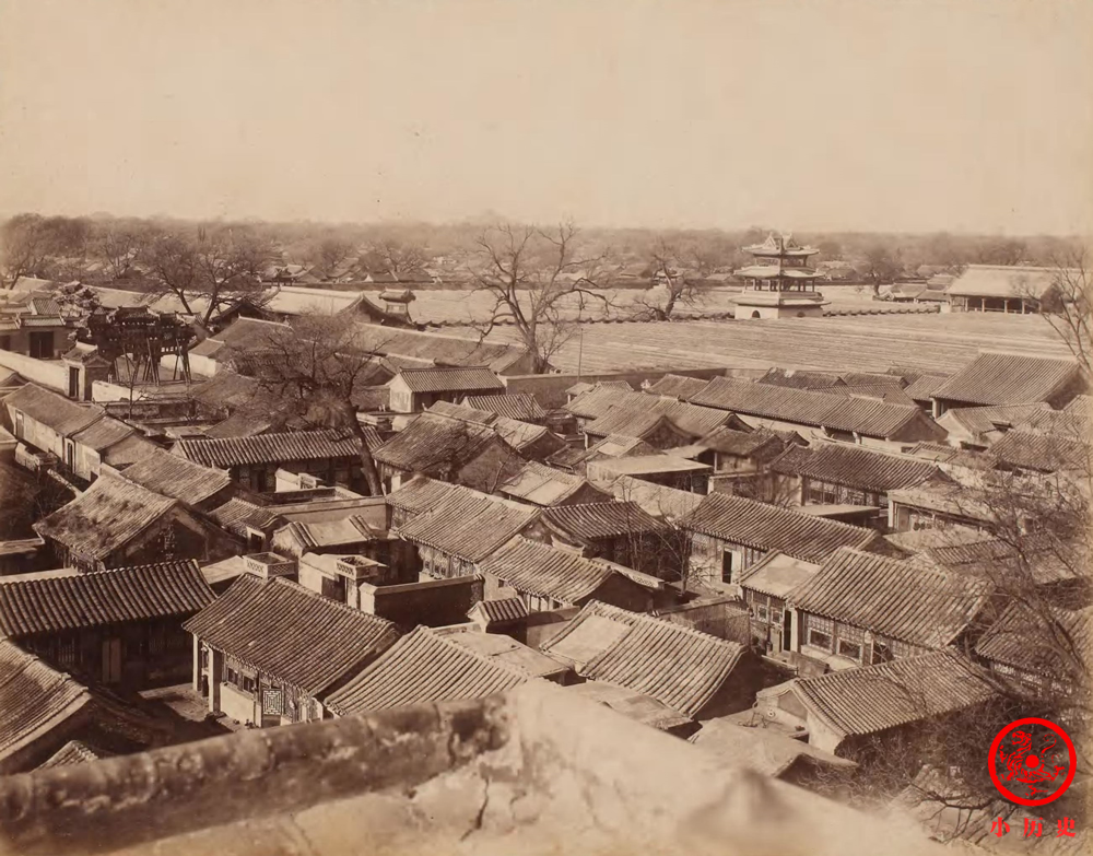 晚清老照片：1898年京城街道都是土路，皇家园林荒芜破败