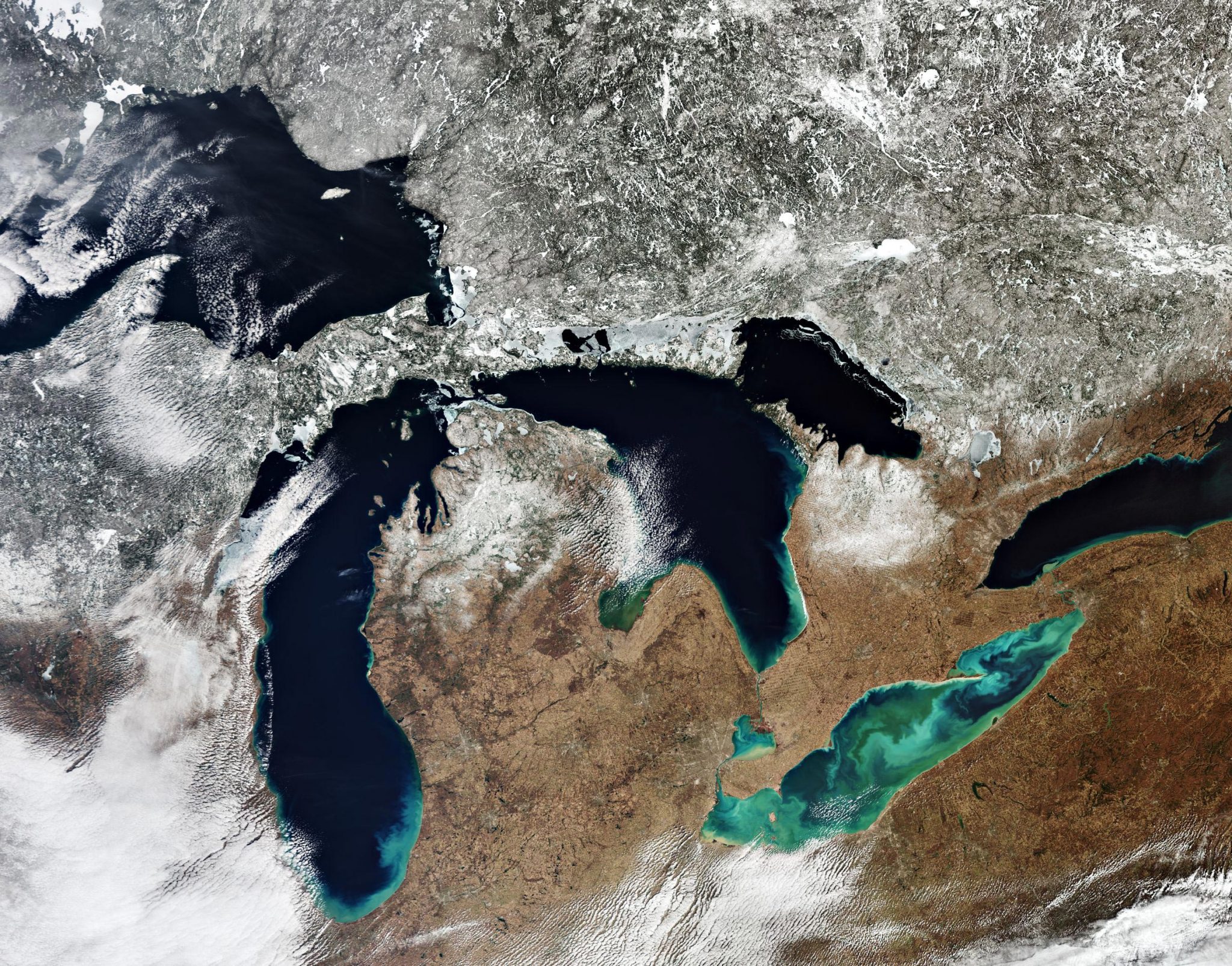 从太空探索地球：哥白尼哨兵-3展示北美五大湖壮观景色