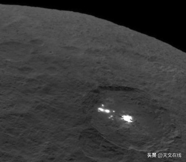 谷神星长什么样？NASA“黎明号”航天器曝光了它的样子