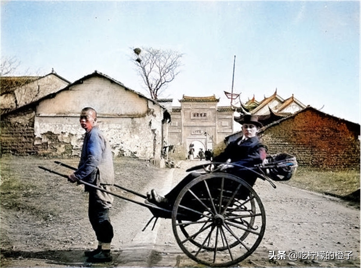 老照片：1926年的湖北武昌，外国摄影记者镜头雄浑大气的武昌古城