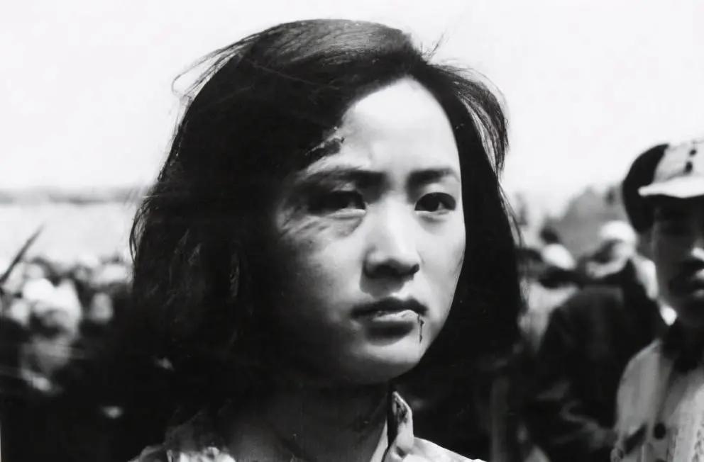 22岁抗日少女，被日军绑树上凌迟而死，日寇啖其肉