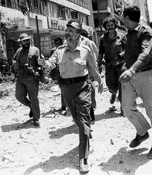 1985年以色列奔袭巴解总部，定点清除阿拉法特