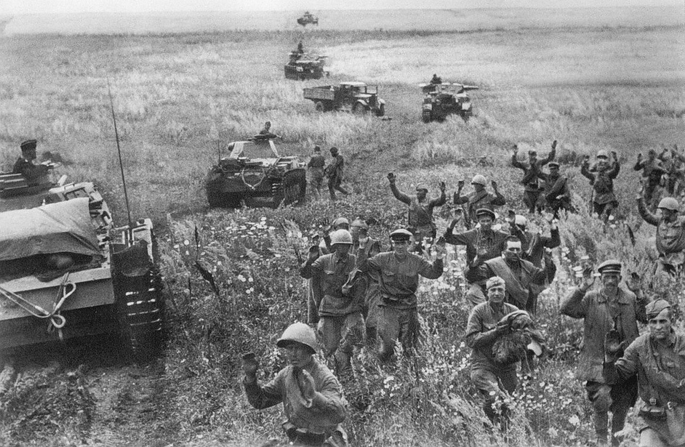 66万苏军被俘，史上最大规模围歼战咋打的？