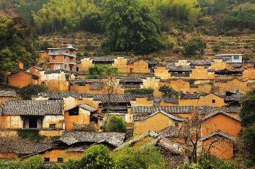 浙江的“宝藏级”古村落，素有“小布达拉宫”的美誉，距今已百年