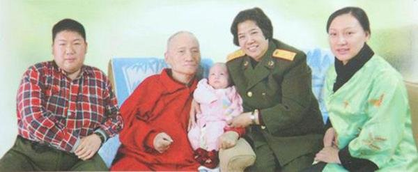 刘滨，毛主席唯一嫡孙媳妇，活成了女人最羡慕的样子