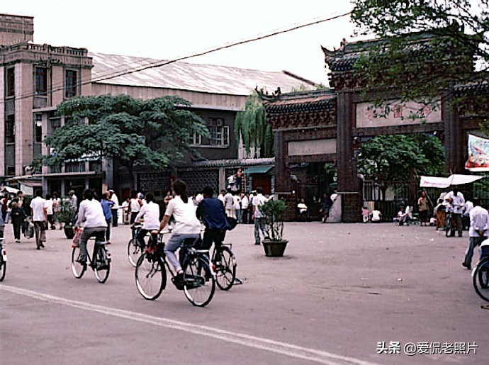 古都汴京：80年代的开封城是什么样子？看完照片您就知道了