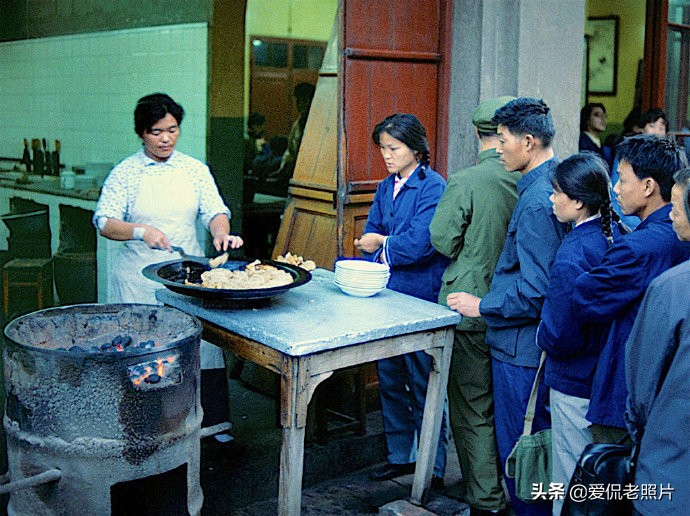 四十年前的太湖明珠老照片：14个鲜肉水饺才2毛钱