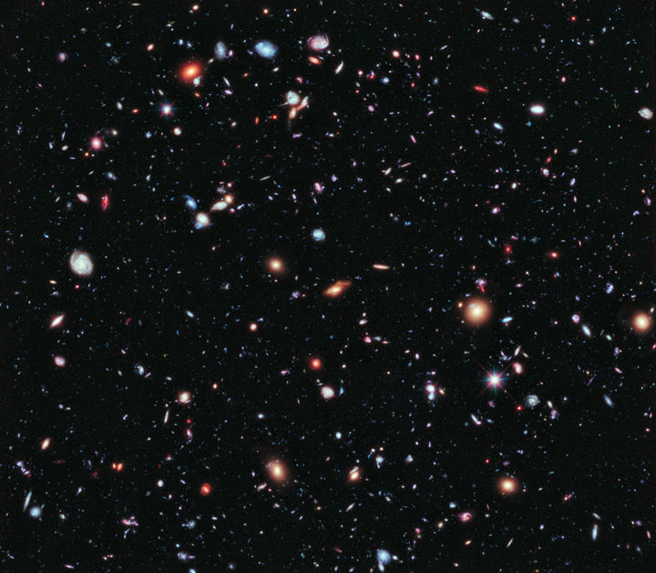 宇宙中至少有7万亿个星系，1万亿个地球，为啥找不到外星文明？