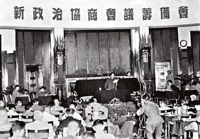 1949年，为何从11个候选城市中，选择了北京当首都？