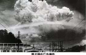 二战时美国复仇日本太可怕，“李梅火攻”让日本“回到石器时代”