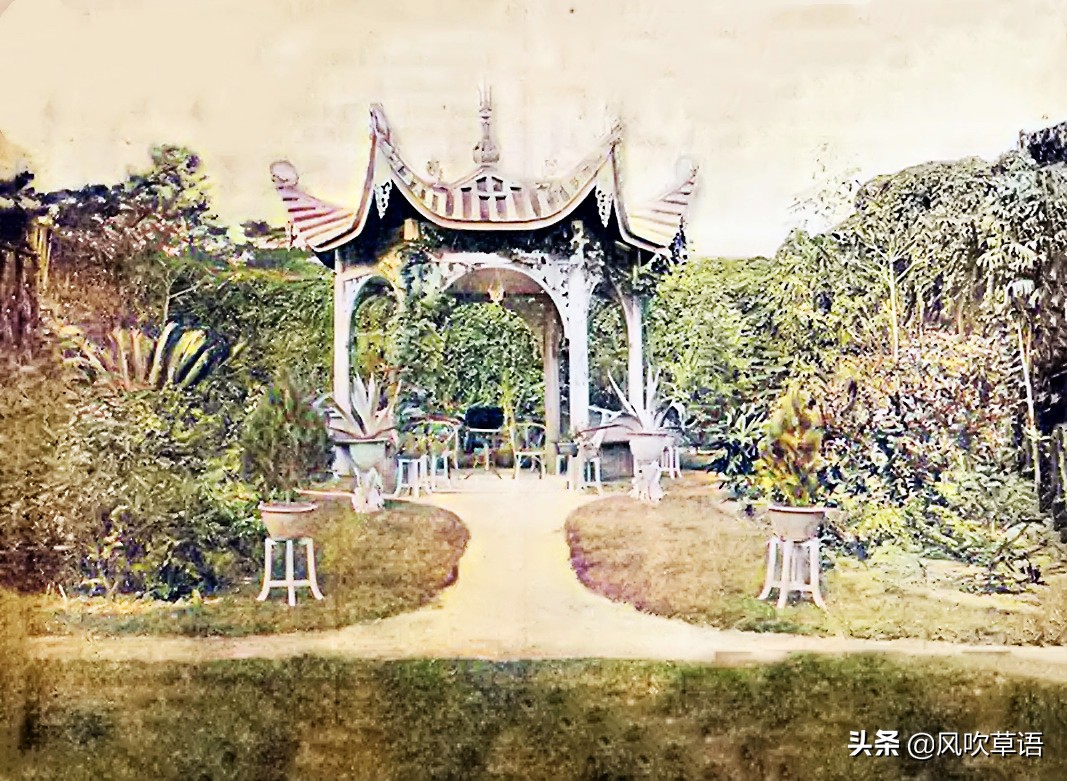 1905年的福建榕城，万寿桥上人潮汹涌，福州将军气度不凡