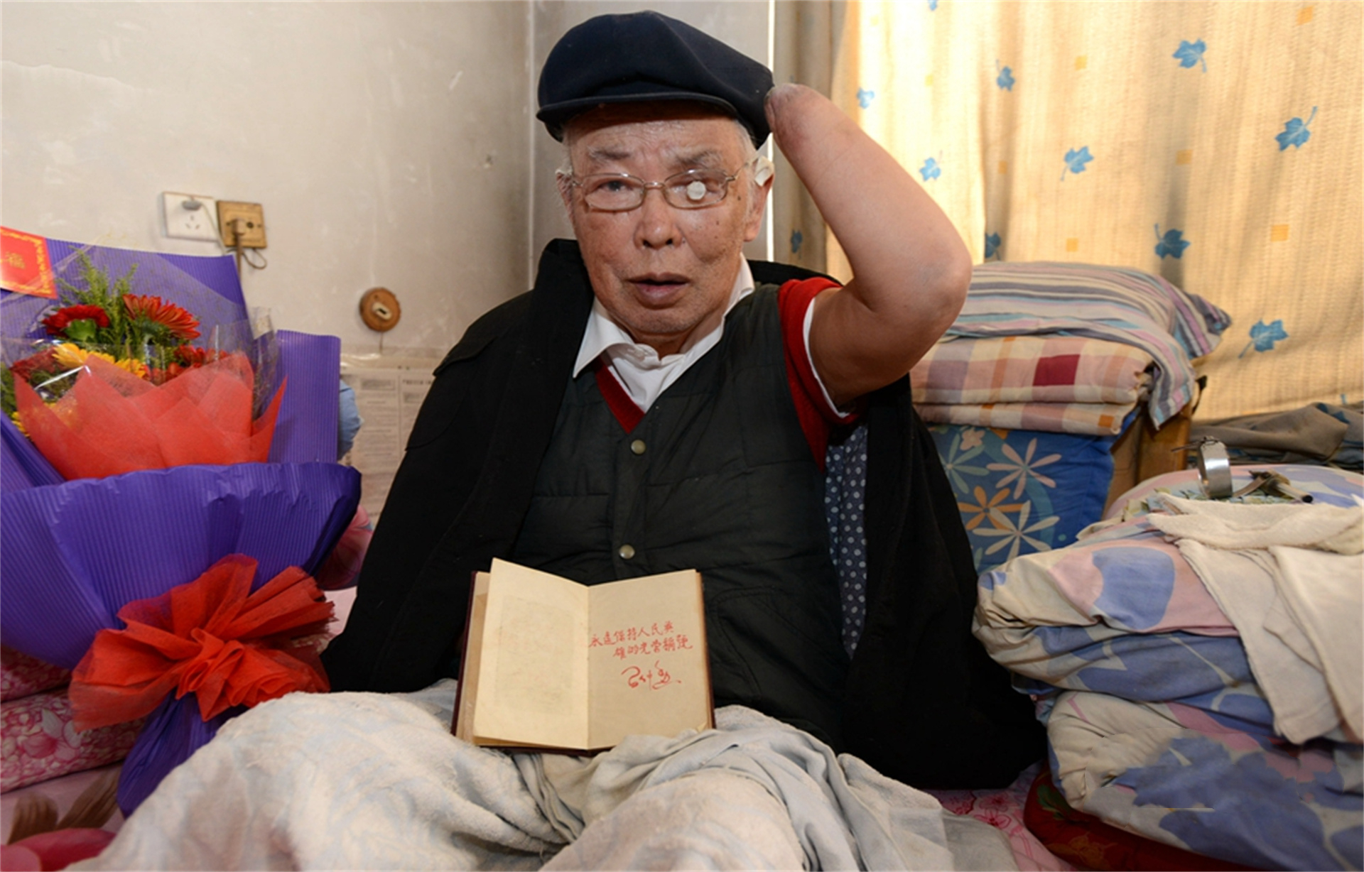 朱彦夫：长津湖战役的幸存者，93天47次手术，医生说活不过3年