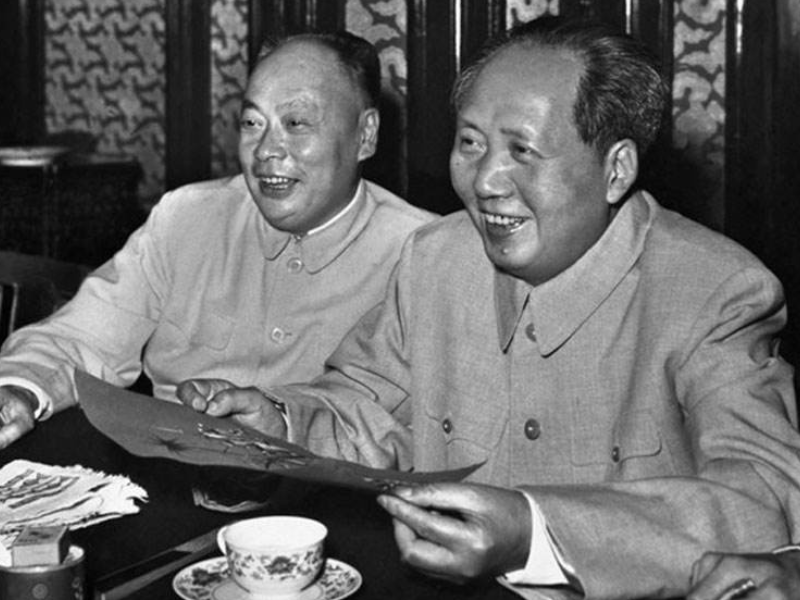 陈毅元帅临终前，叶剑英从口袋中掏出一张纸条说道：“这是毛主席让我带给你的，我知道你在等什么……”-爱读书