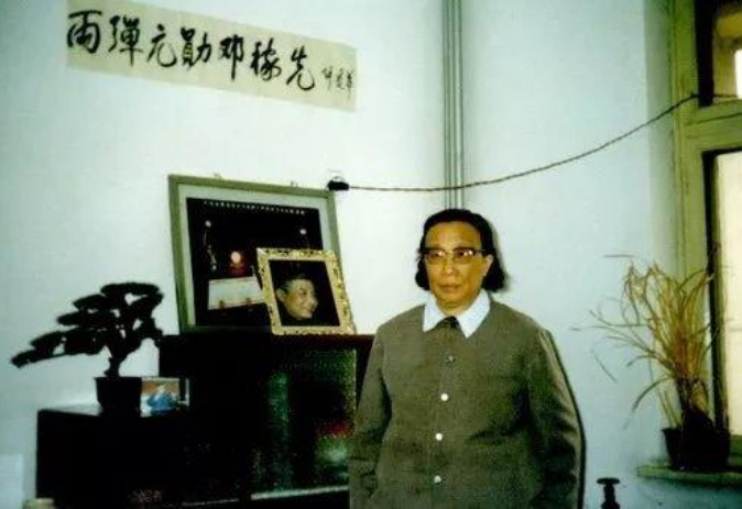 1986年，邓稼先弥留之际问妻子：30年后，还有人记得我吗？