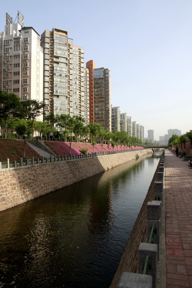 不同时代记忆中的郑州金水河