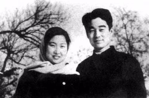 1984年贺子珍去世，上海市委请示葬礼的规格，邓小平一锤定音