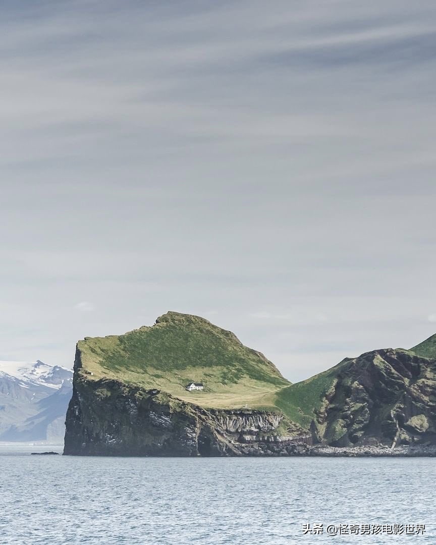 “世界上最孤独的房子”：冰岛埃德利扎岛狩猎小屋的历史与真相