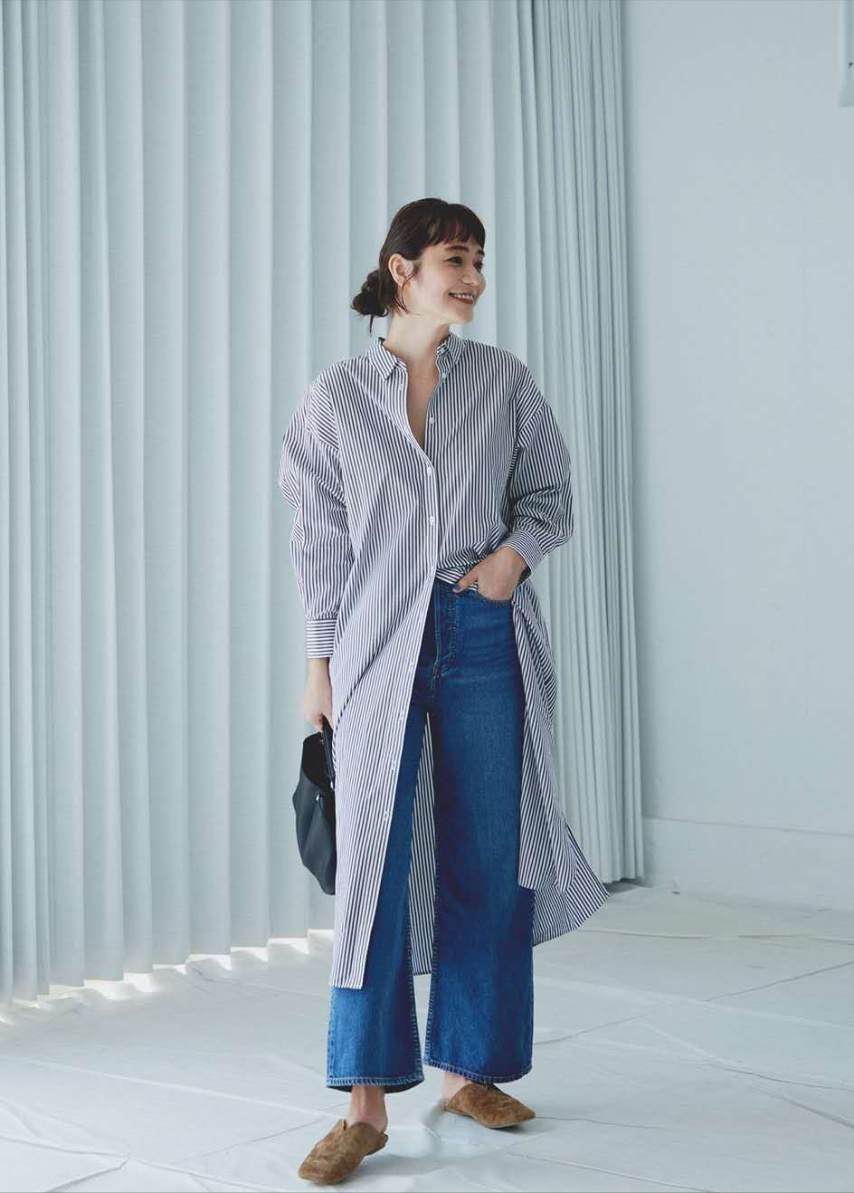 日系流行穿搭惊艳，叫“裙子+长裤”法，别说，还挺显高又时髦