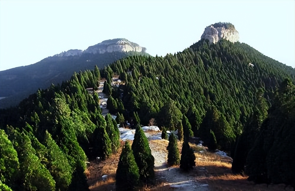 山东一定要去的景区，山泉流淌、古迹众多，是休闲度假的理想圣地