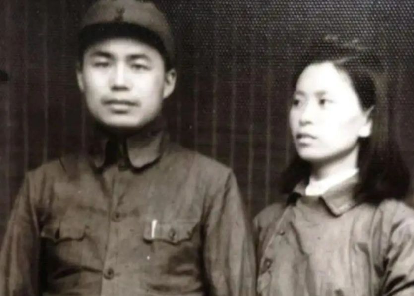 1978年李云龙原型王近山去世，临终遗言：死后不许前妻参加追悼会