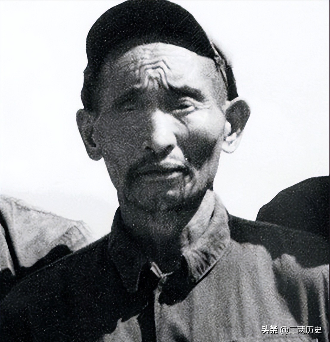 1952年，大凉山左眼失明的奴隶娃子，曾帮红军强渡大渡河