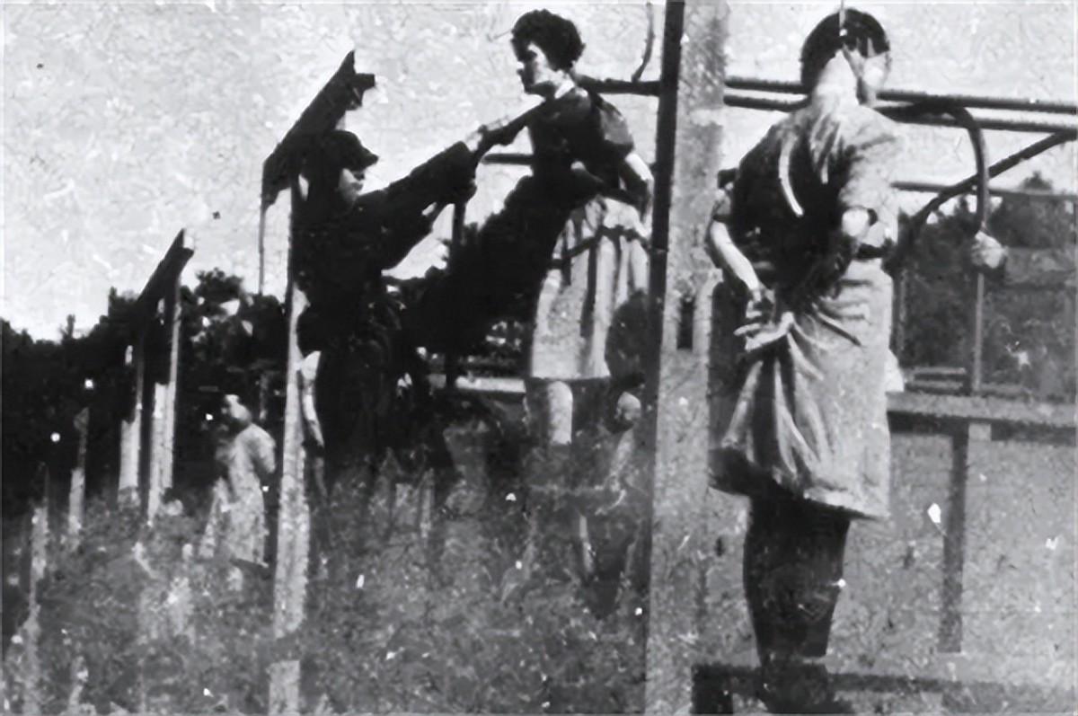 二战后，希特勒手下一女护士被判死刑，临刑前向法官提无耻请求