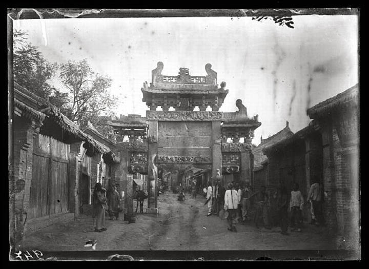 1907年拍摄的河南洛阳老照片-爱读书