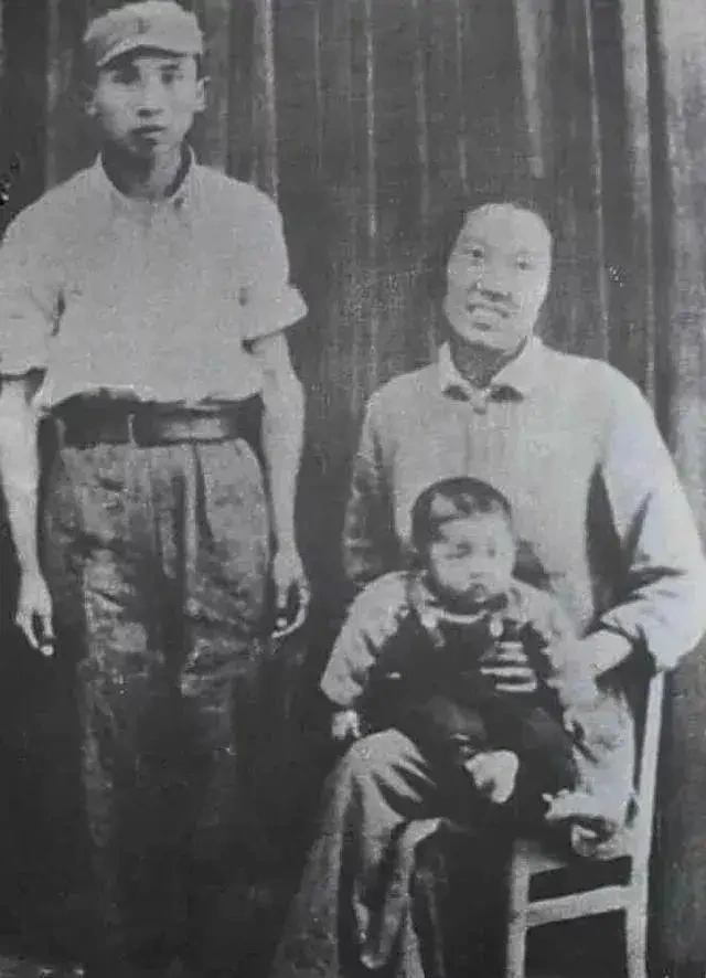 碧海铸忠魂——记用生命守护机密的董健民烈士