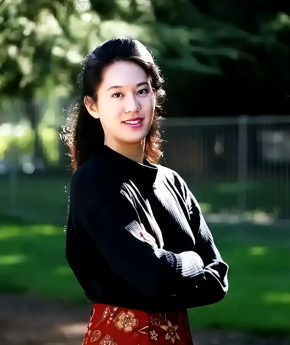 张纯如：以笔为炬，照亮历史深渊的勇者